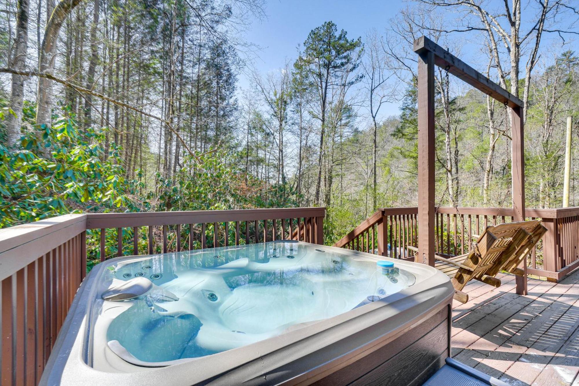 Ferienhaus Serene With Hot Tub And Grill!